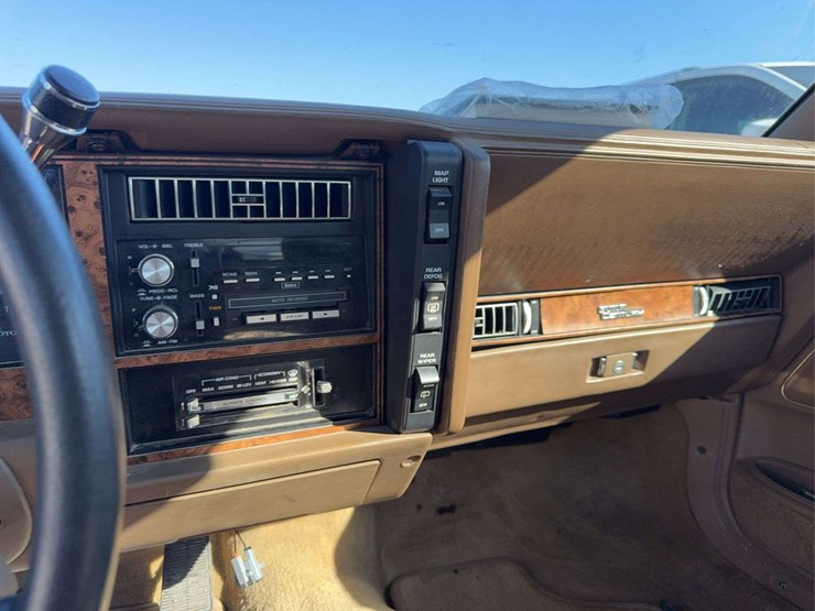 1194-buick-century-woody-station-wagon-image-24
