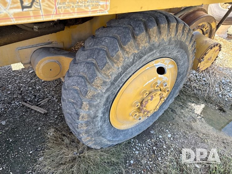 trackmobile-tm3050-railcar-mover-(np6170)-image-27
