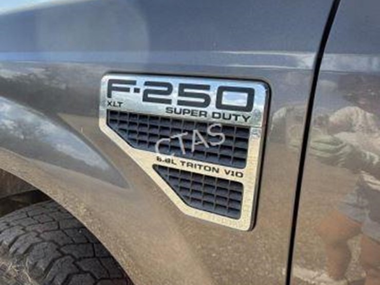 2008-ford-f250-image-12