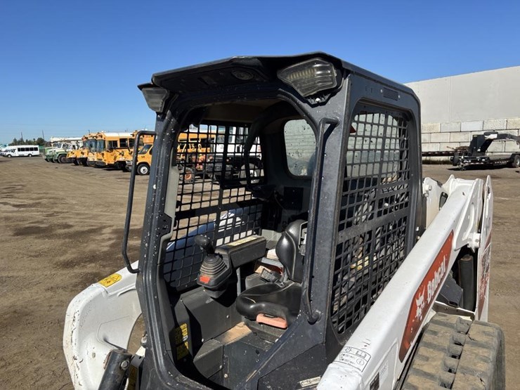2022-bobcat-t62-image-19