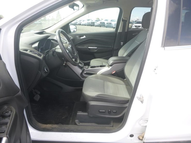 2014-ford-escape-image-7