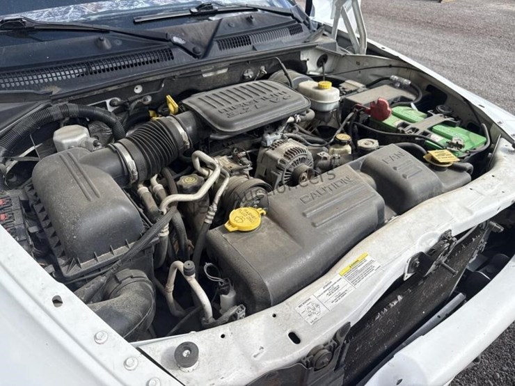 2004-dodge-dakota-image-9