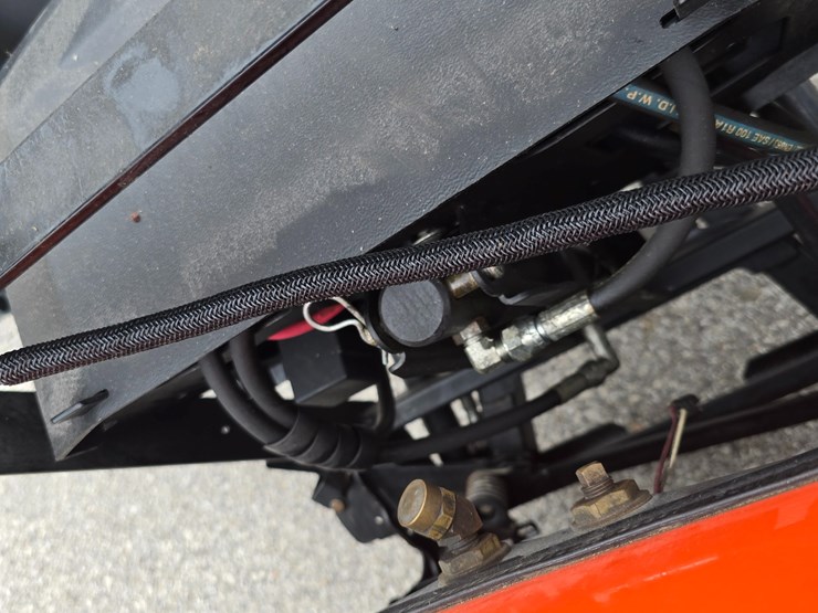 kubota-rtv1100-image-32