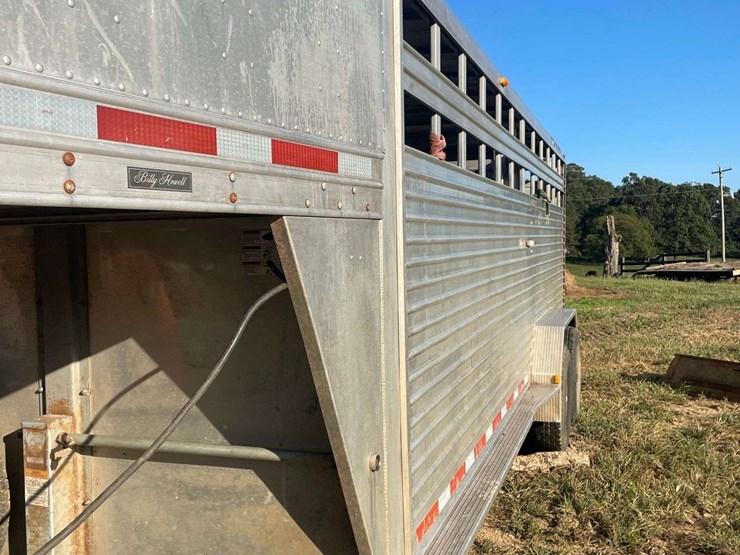 2003-20'x7'-feather-lite-aluminum-livestock-trailer-image-11