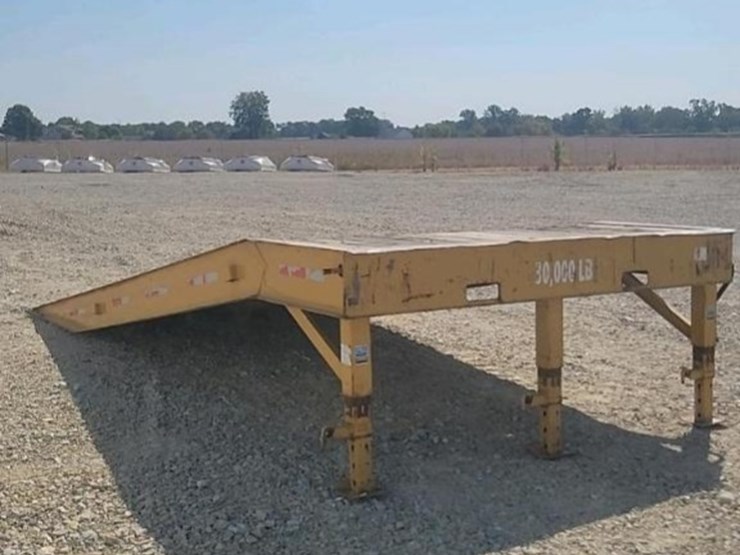 portable-loading-ramp-38068-image-5