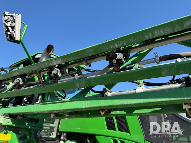 2022-john-deere-412r-image-93