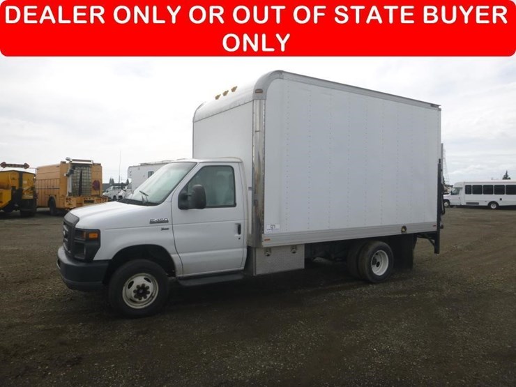 2010-ford-e450-image-1