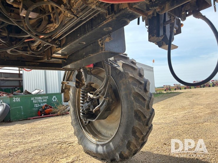 2011-case-ih-4420-sprayer-(dr12305-unit-472)-image-12