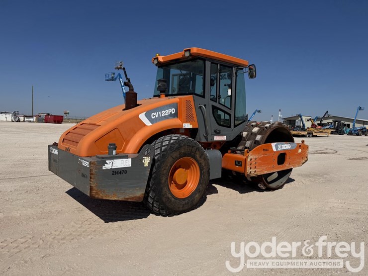 2018-xcmg-cv122pd-image-4