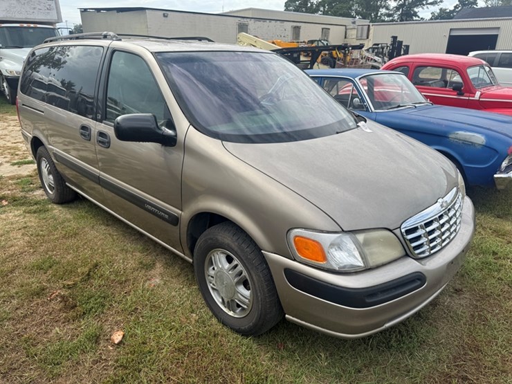 1998-chevrolet-venture-ls-image-2