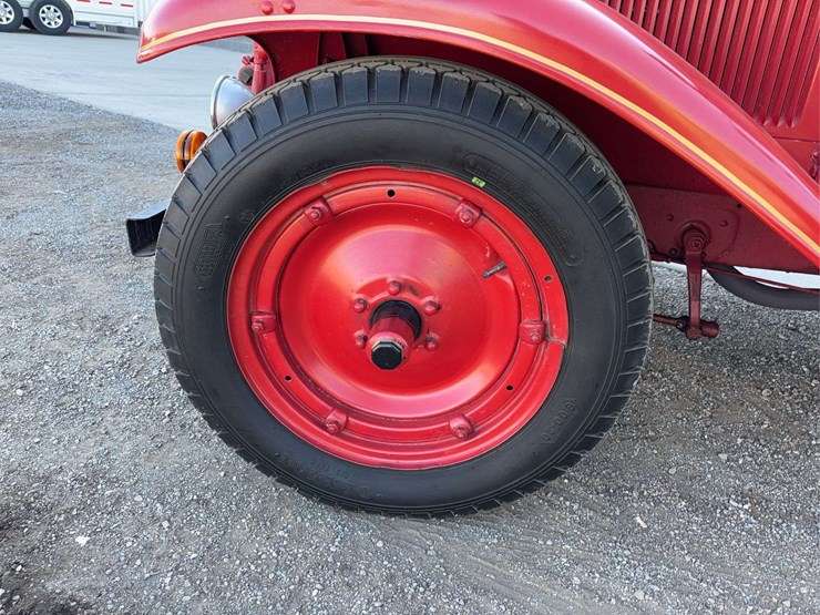 1931-chevrolet-fire-truck-image-8