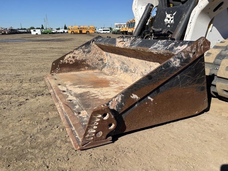 2022-bobcat-t62-image-9