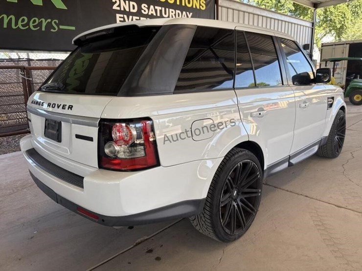 2012-land-rover-range-rover-image-7