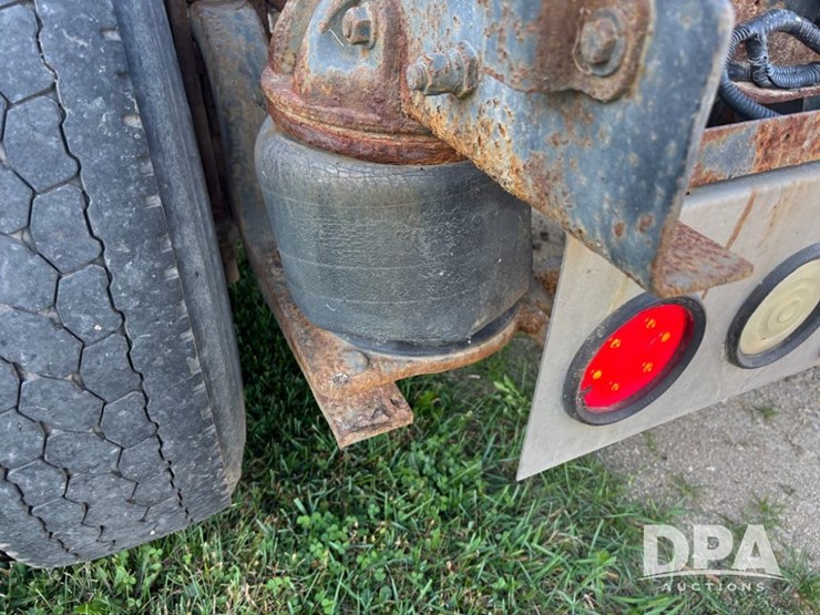 mack-ch613-image-35