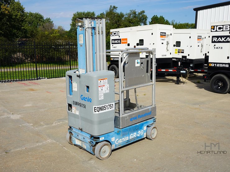 2013-genie-gr20-image-3