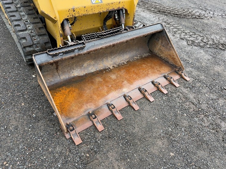 2019-caterpillar-259d-image-8