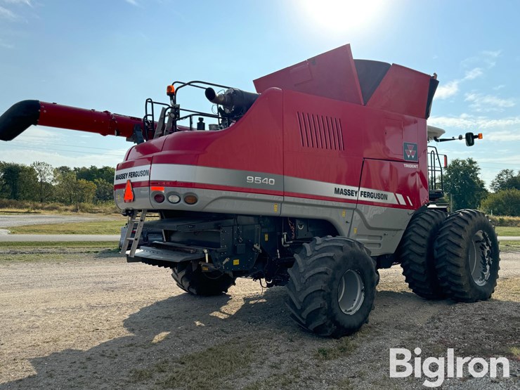 2012-massey-ferguson-9540-image-5