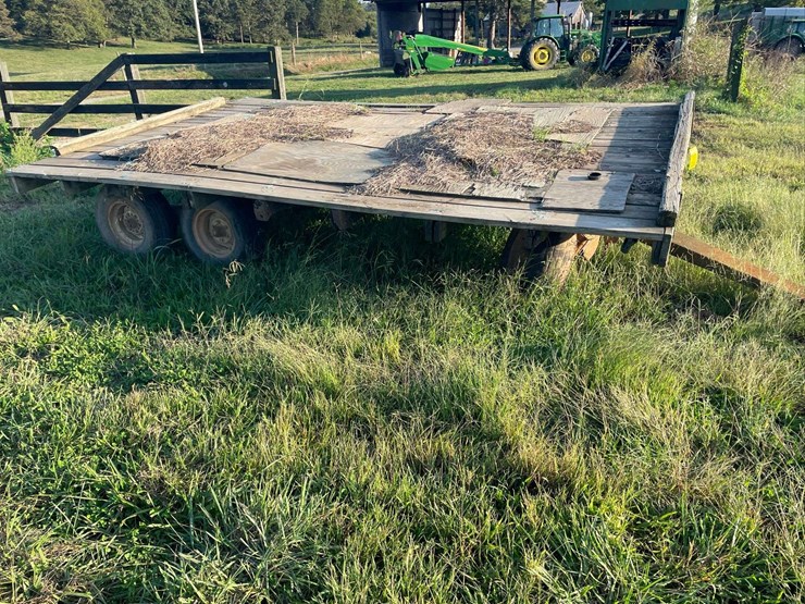 tandem-axle-hay-wagon-as-is-image-3