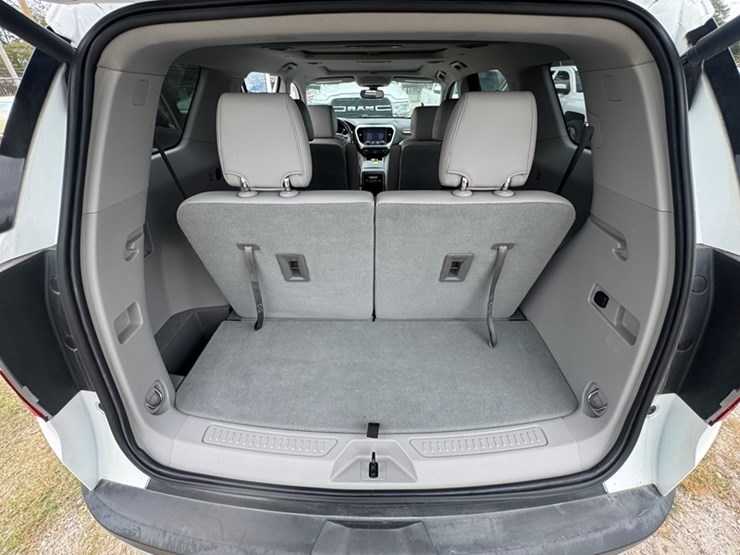 2020-gmc-acadia-slt-image-9