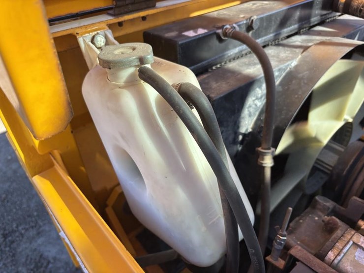 1999-jcb-930-image-38