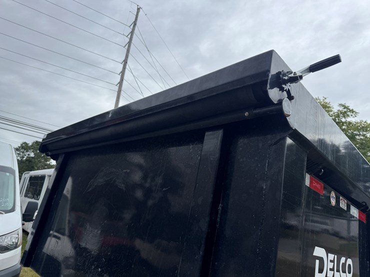2023-delco-16'hydraulic-dump-trailer,-(2)-7k-axles-scissors-lift,-dual-function-tailgate,-tarp-syste-image-6