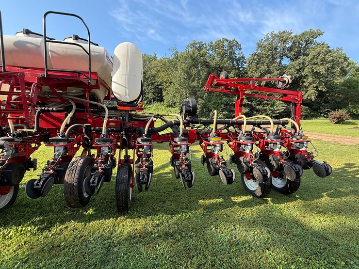 2014-massey-ferguson-8800-image-9