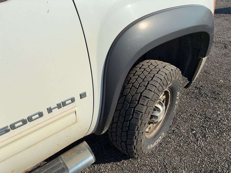 2008-gmc-sierra-image-25