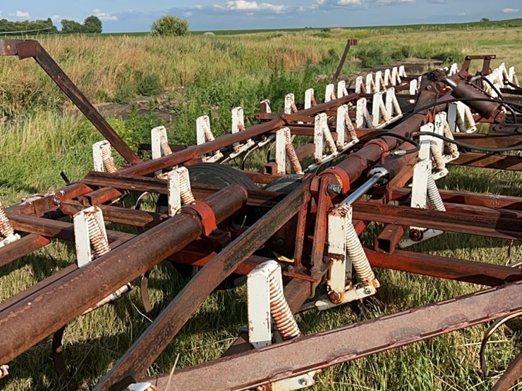 wilrich-43’-field-cult-image-2
