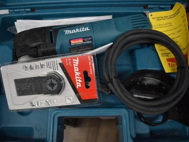 makita-tm3010c-oscillating-multi-tool-image-3