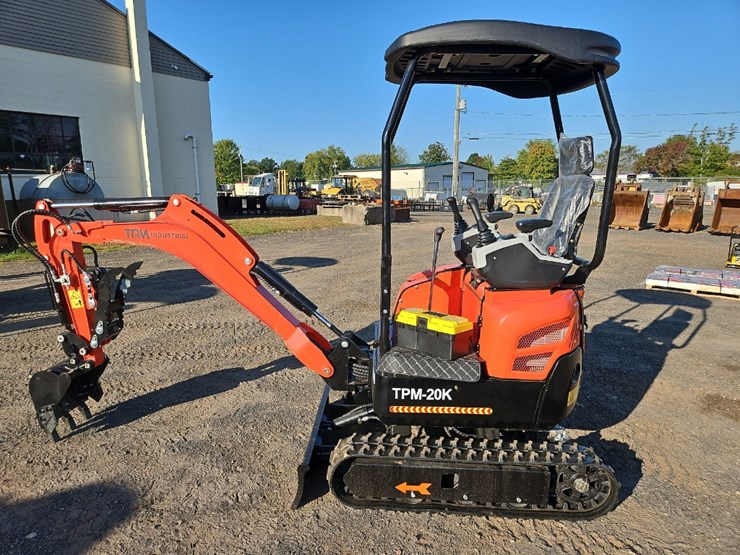 tpm-industrial-tpm-20k-mini-excavator-image-2