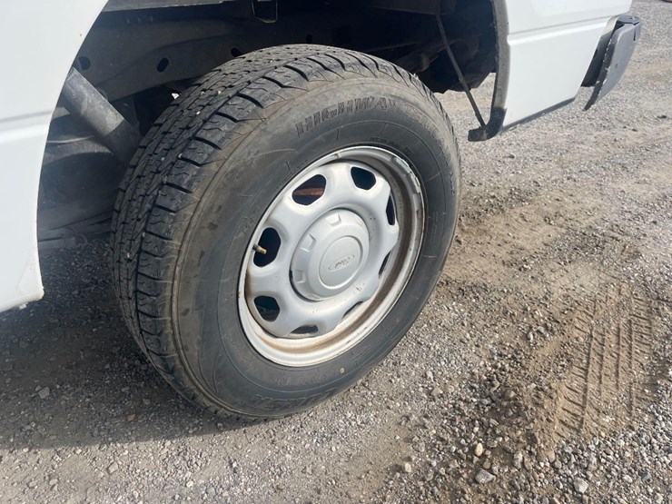 2011-ford-f150-image-13