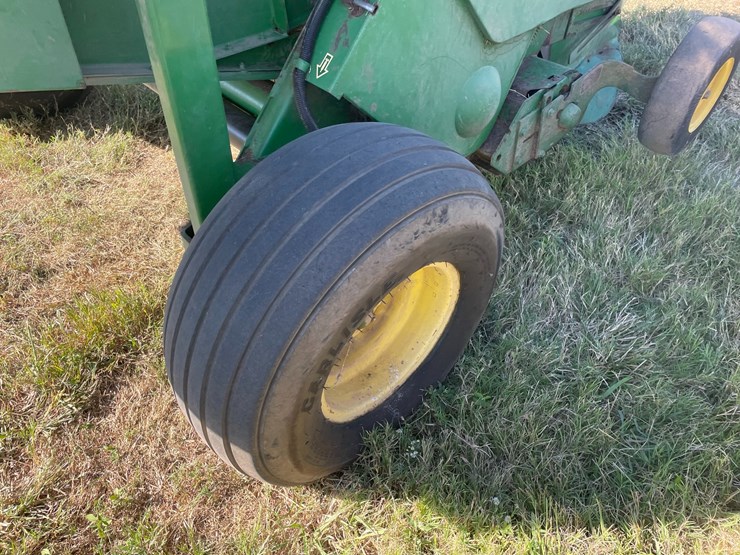 john-deere-468-image-4