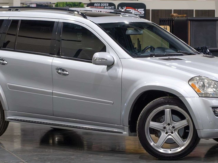 2008-mercedes-benz-gl-550-amg-suv-image-6