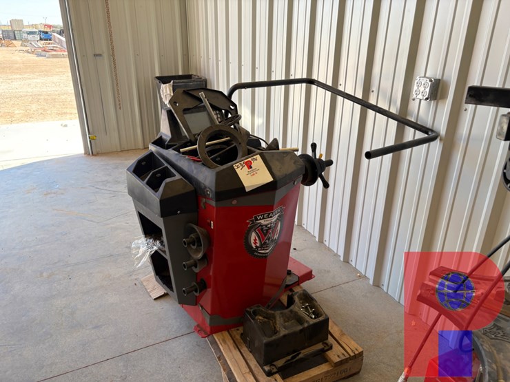 weaver-w-987-computer-wheel-balancer-image-1