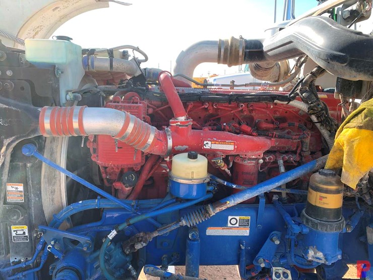 2012-peterbilt-367-image-13