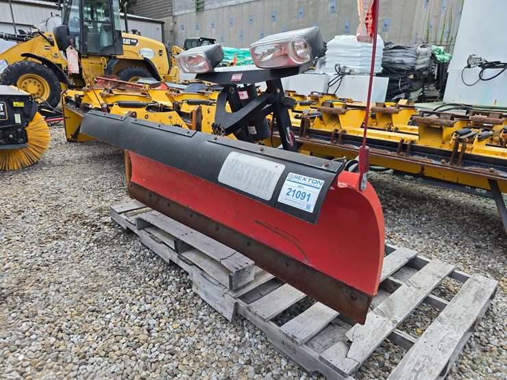 #21091-•-western-7-foot-6-inch-pro-plow-image-1