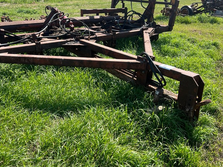 28’-chisel-plow-image-5