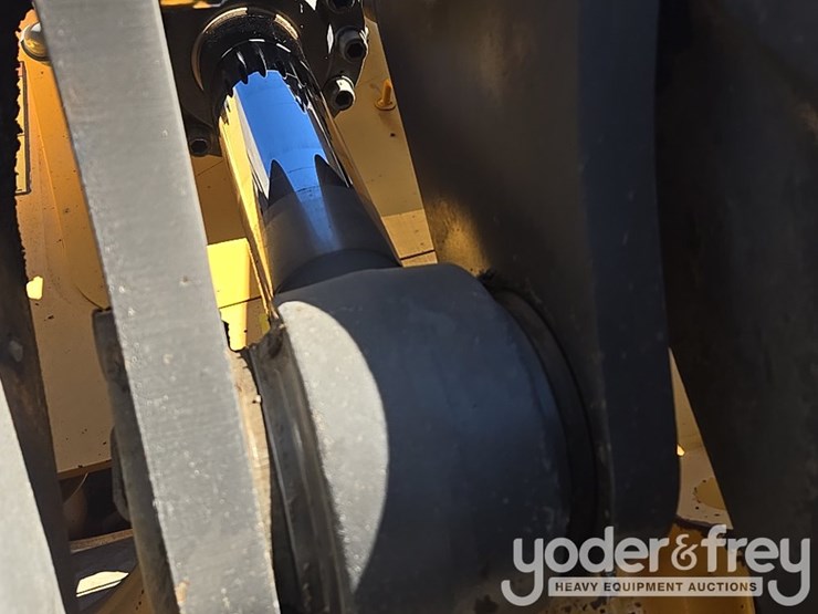 2016-volvo-l70h-image-28