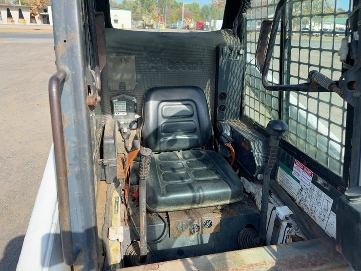 2003-bobcat-553-image-16