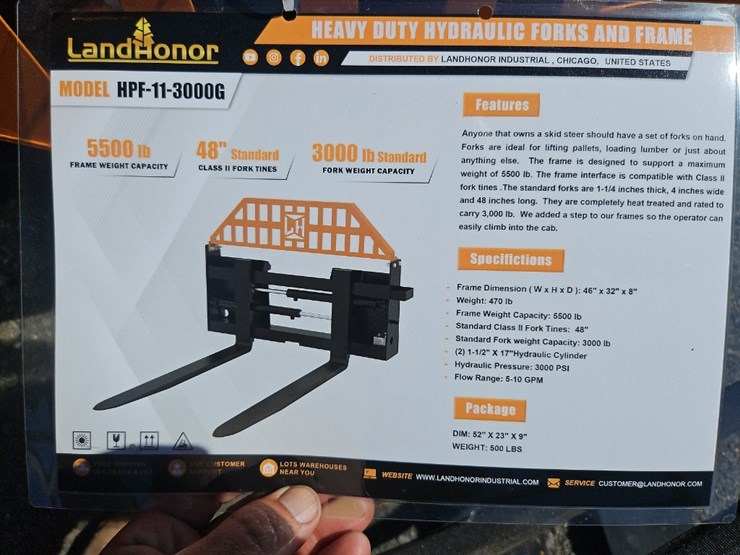 landhonor-42"-hyd-positioning-forks-image-4