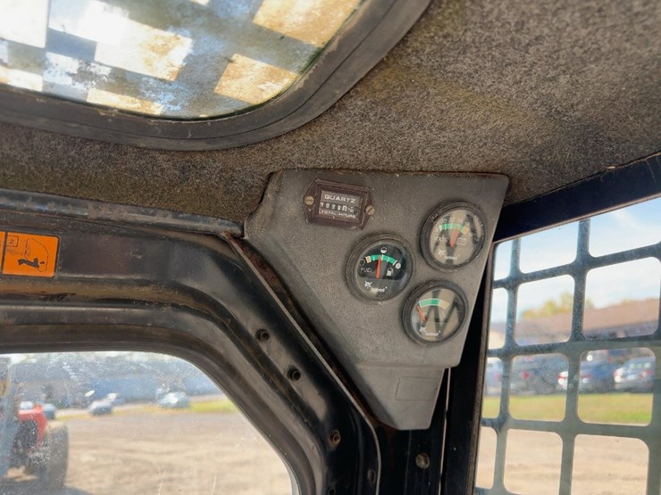 2003-bobcat-553-image-18