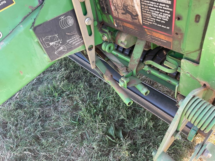 john-deere-468-image-12