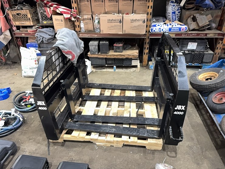 new-jbx-4000-48in.-forks-skid-steer-attachment-image-1