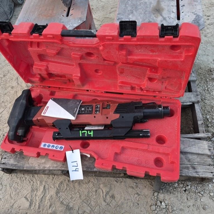 Hilti Powder-Actuated Nailer Decking Tool