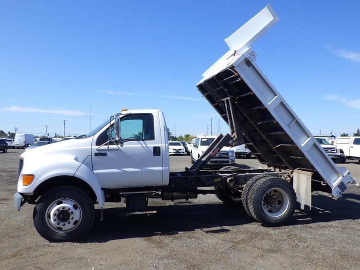 2001-ford-f650-image-5