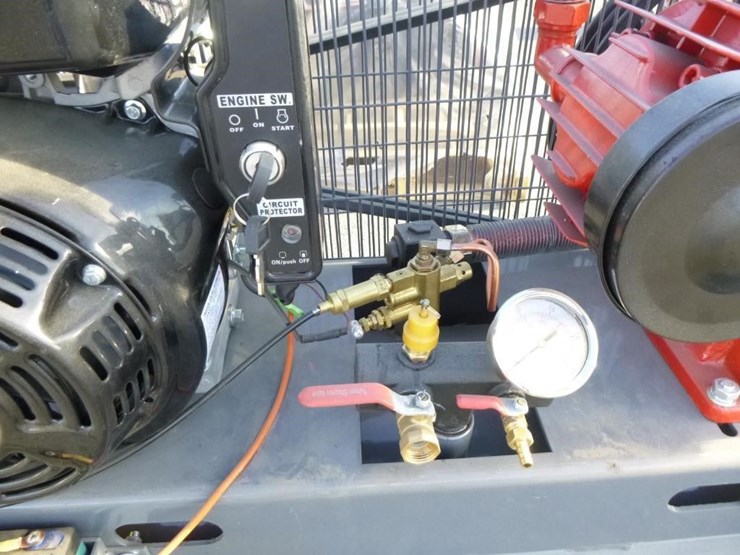 unused-13hp-30-gallon-air-compressor-image-8