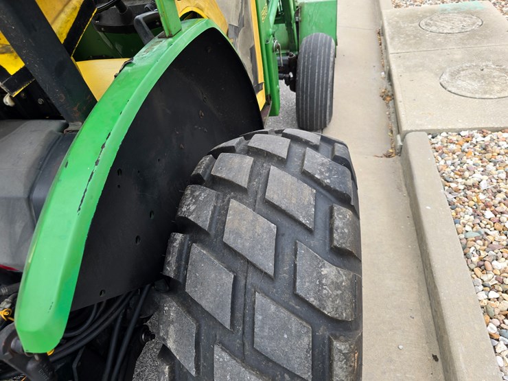 john-deere-5300-image-41