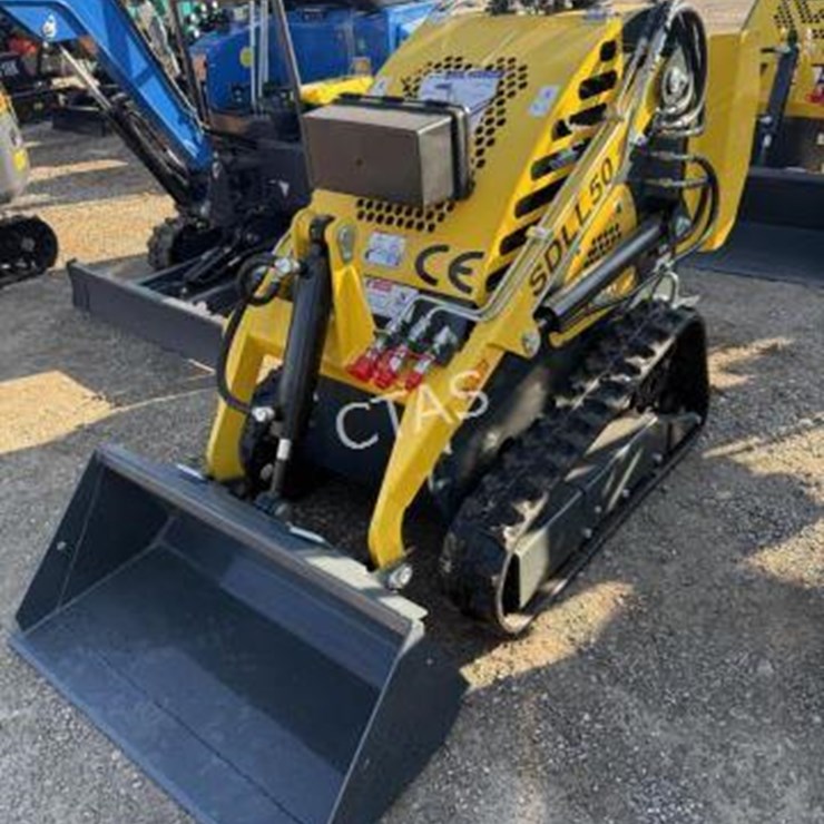 #53 • Mini Skid Steer Loader - Gas - Model:SDLL50