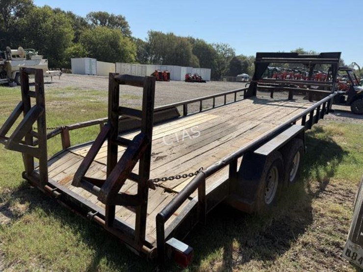 #201-•-2015-texas-bragg-25'-utility-gooseneck-trailer-image-11