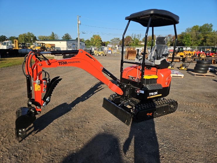 tpm-industrial-tpm-20k-mini-excavator-image-2